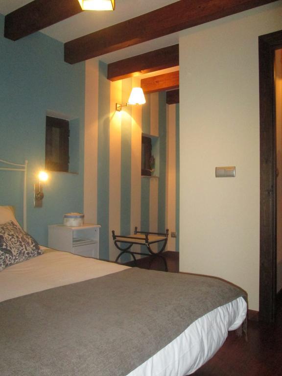 Casa Rural " El Retiro" Laspuña Værelse billede