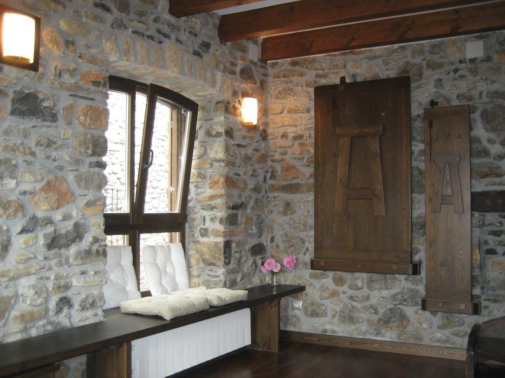 Casa Rural " El Retiro" Laspuña Værelse billede